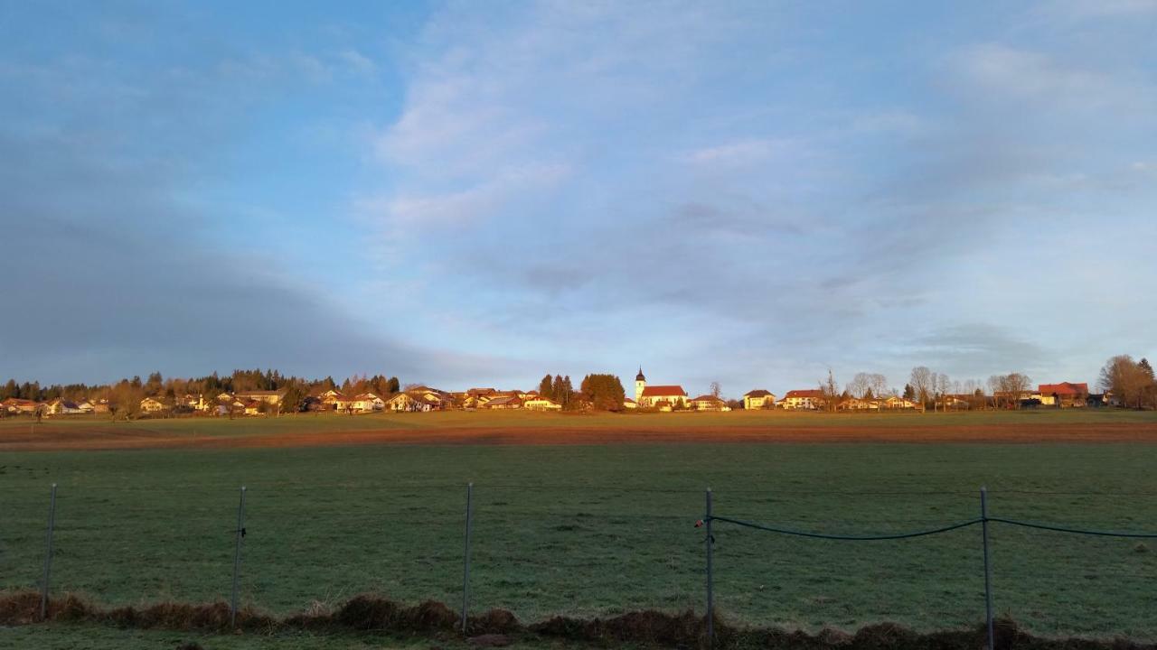 "Sous Les Barres" Lejlighed Montfaucon Eksteriør billede